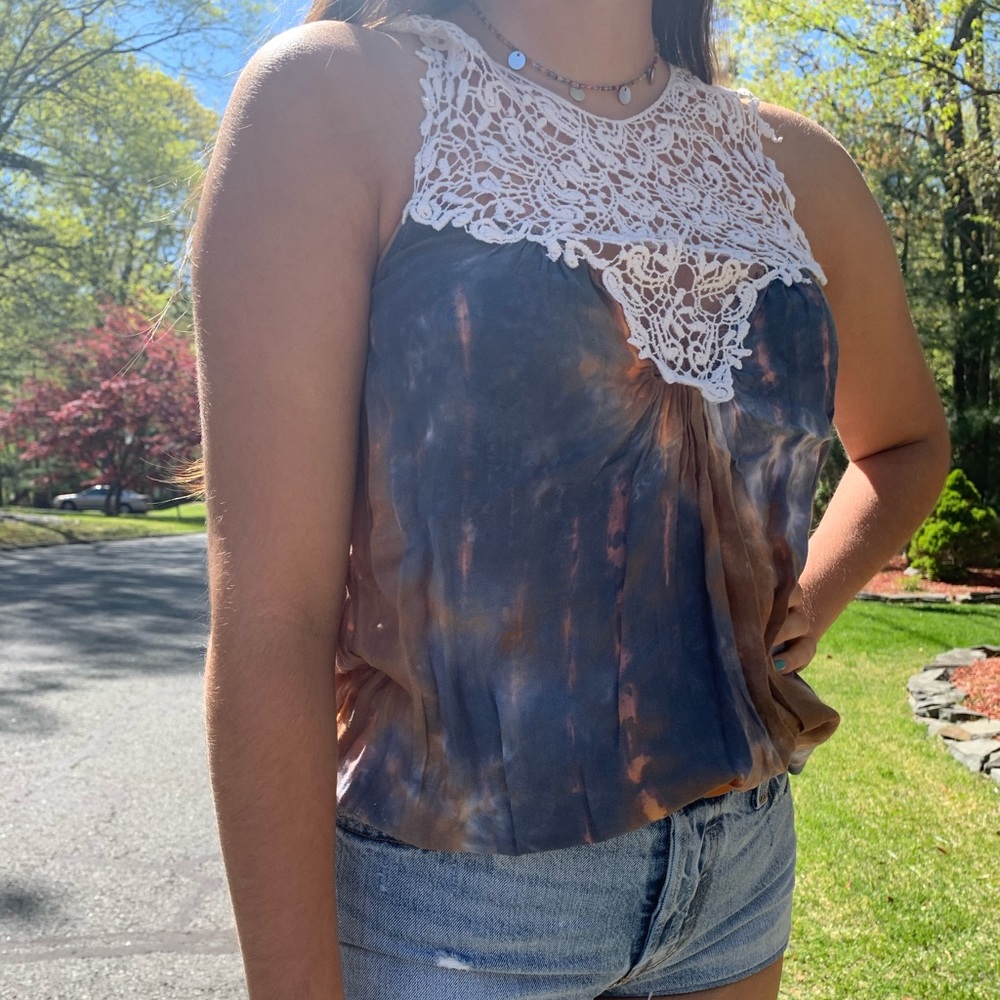Tie-Dye Lace Tank Top